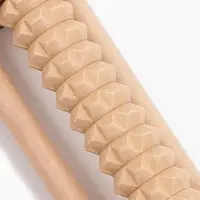 Массажёр для ног с шипами, деревянный, роликовый, 1 ряд, 14.5&times;7.8&times;4.5 см