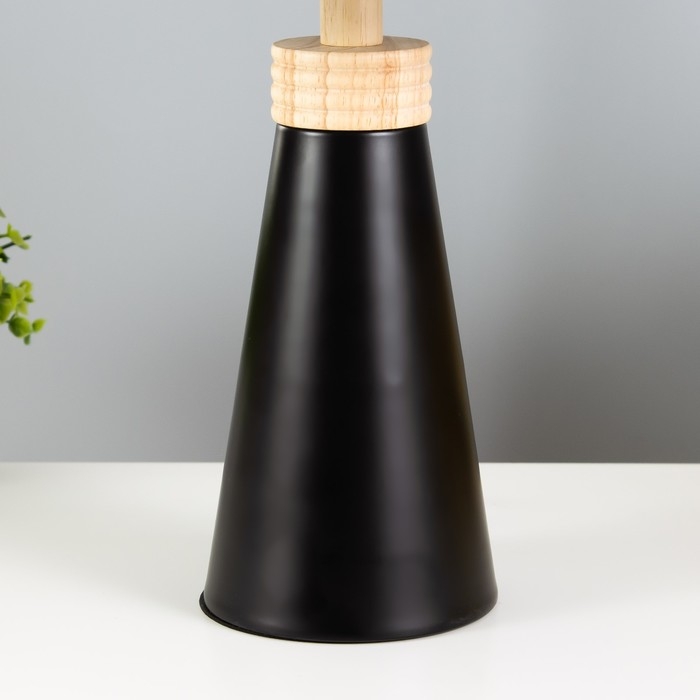 Настольная лампа Настольная лампа "Аютаж" E27 40Вт черный 25х25х42,5 см RISALUX