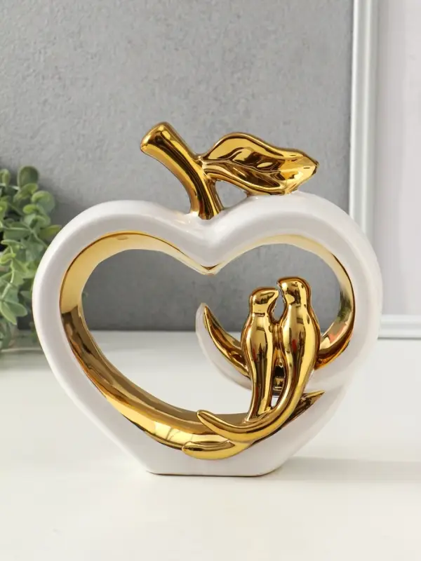 Сувенир керамика Сувенир керамика "Две птички на яблоке" белый с золотом 7х22х22,5 см