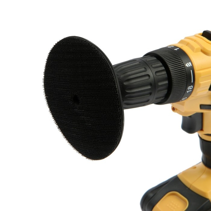 Насадка с липучкой для дрели и УШМ ТУНДРА, тонкий резиновый диск, М14, с адаптером, 100 мм Насадка с липучкой для дрели и УШМ ТУНДРА, тонкий резиновый диск, М14, с адаптером, 100 мм