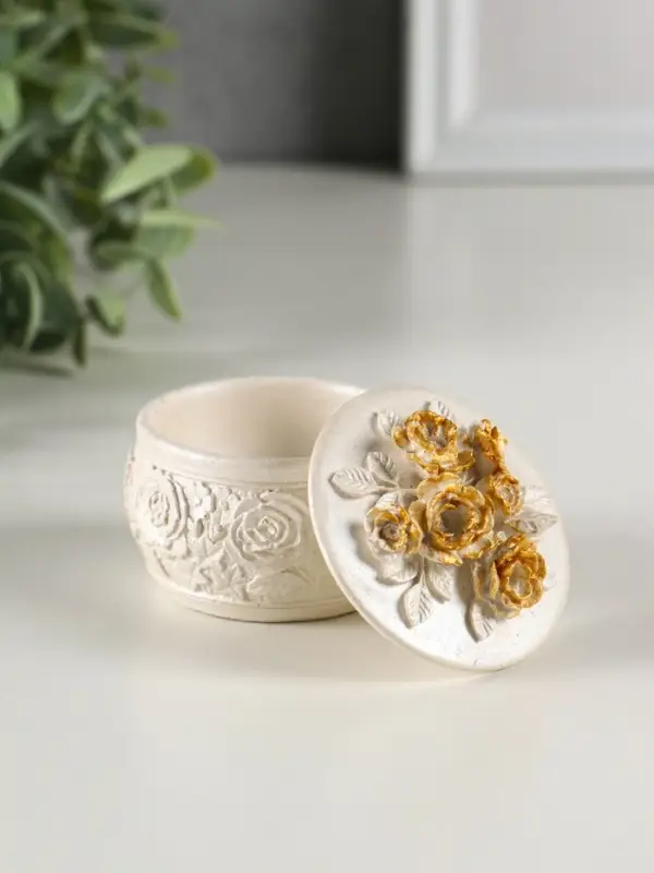 Шкатулка с розами, 6х6 см, перламутр Шкатулка с розами, 6х6 см, перламутр