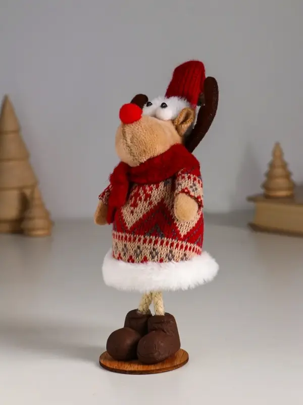 Сувенир "Лосик в вязаной шубе с узорами, в колпаке с колокольчиком" 7х6,5х19 см