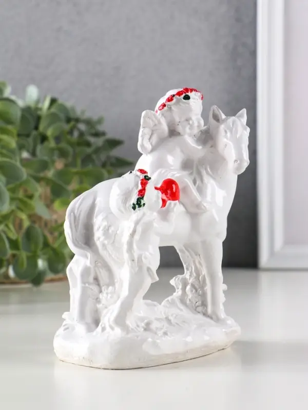 Фигурка гипс &laquo;Ангел на лошади и рядом&raquo;, 13.5&times;10&times;6.5 см, белый