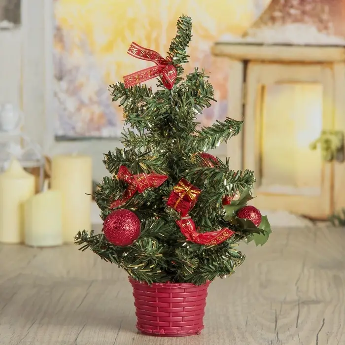 Искусственная ёлка настольная &laquo;Зимнее волшебство. Шарики&raquo;, 25&times;15 см, ПВХ ветки отгибаются