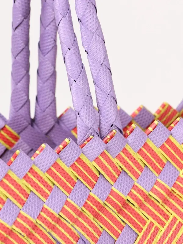 Сумка плетёная, 30&times;10&times;30 см, пластик, сиренево-жёлтая