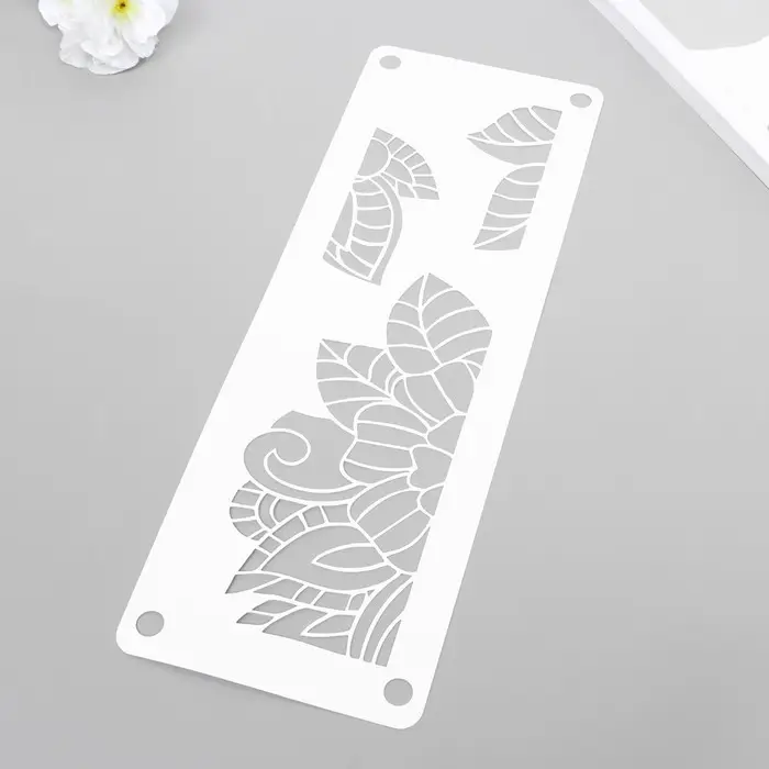 Трафарет-бордюр "Листочки" 11х32 см