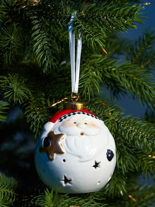 Ёлочный шар с подсветкой &laquo;Дед Мороз&raquo;, 10&times;8.6&times;8.6 см, 1 LED, керамика, от батареек LR44&times;3, керамика, свечение тёплое белое