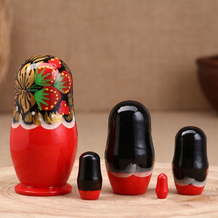 Матрёшка  Матрёшка "Хохлома", фон чёрный, 5-кукольная, 14 см