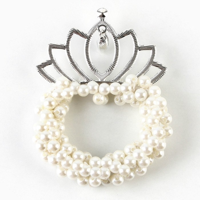 Резинка для волос новогодняя «Волшебство вокруг нас» на Новый год, d = 5 см Резинка для волос новогодняя «Волшебство вокруг нас» на Новый год, d = 5 см