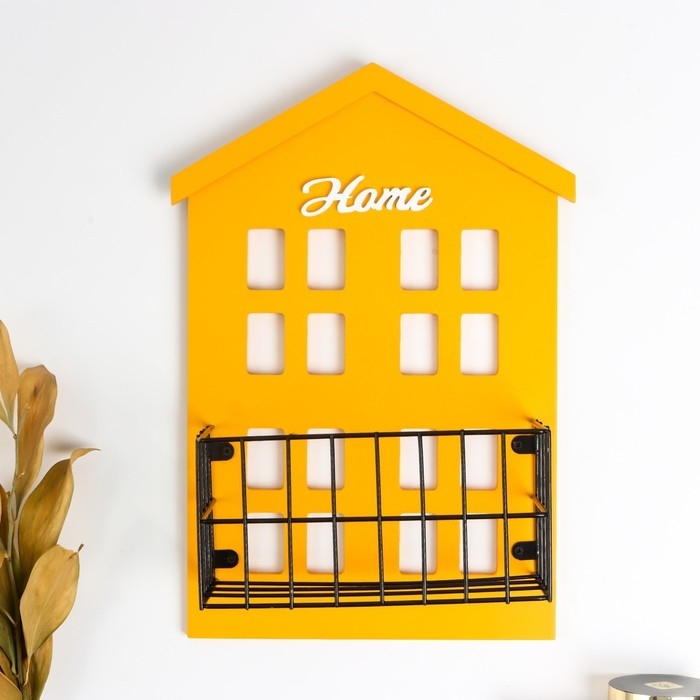 Декор настенный с полочкой дерево Декор настенный с полочкой дерево "Домик" жёлтый 31х9,4х22,2 см