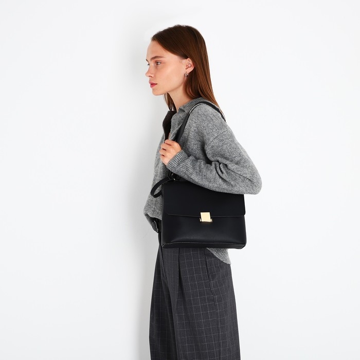 Сумка-мессенджер на молнии, цвет чёрный Сумка-мессенджер на молнии, цвет чёрный