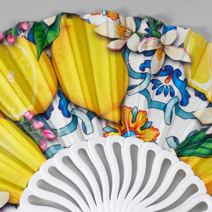 Веер пластик, текстиль  Веер пластик, текстиль "Лимонный орнамент" МИКС 23 см