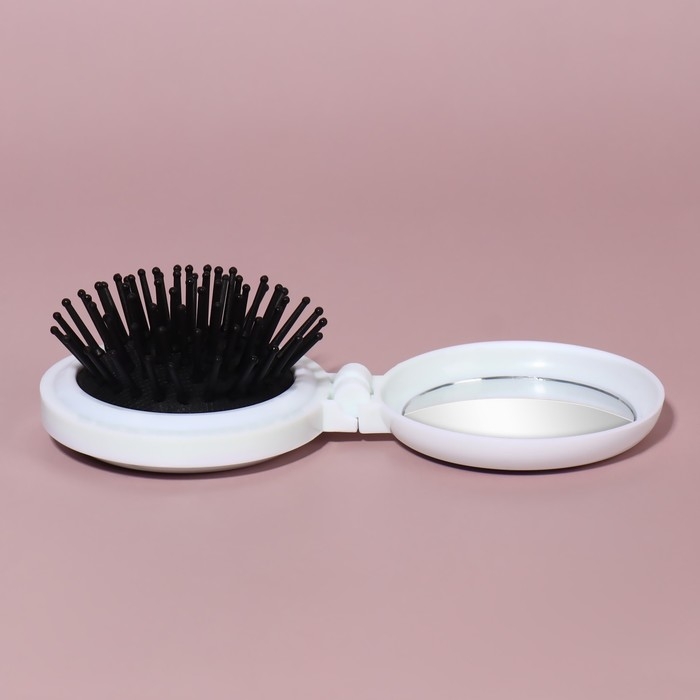 Расчёска массажная, складная, с зеркалом, d = 6,5 см, рисунок МИКС Расчёска массажная, складная, с зеркалом, d = 6,5 см, рисунок МИКС