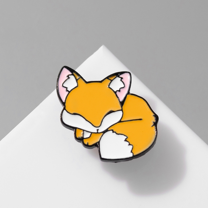 Значок «Лисёнок» спящий, цветной в чёрном металле Значок «Лисёнок» спящий, цветной в чёрном металле