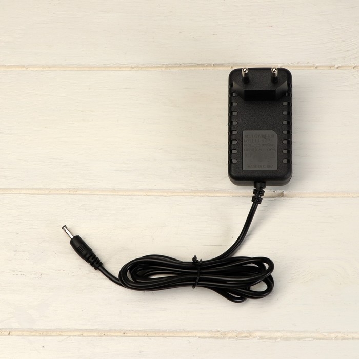 Комплект в тубусе 3Д ручка с дисплеем розовая + пластик ABS 15 цветов по 10 метров Комплект в тубусе 3Д ручка с дисплеем розовая + пластик ABS 15 цветов по 10 метров