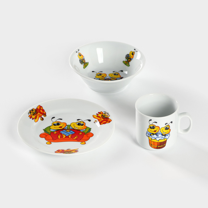 Набор фарфоровой посуды «Пчёлы», 3 предмета: кружка 200 мл, салатник 350 мл, тарелка мелкая d=16,5 см, рисунок МИКС Набор фарфоровой посуды «Пчёлы», 3 предмета: кружка 200 мл, салатник 350 мл, тарелка мелкая d=16,5 см, рисунок МИКС