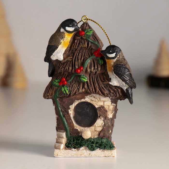 Сувенир полистоун подвеска Сувенир полистоун подвеска "Синички на скворечнике" 6,5х4х9,5 см