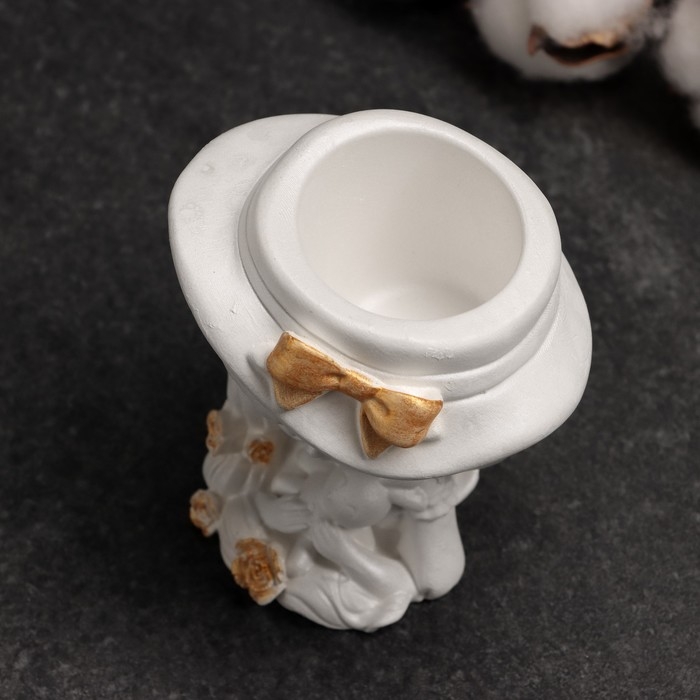 Подсвечник Подсвечник "Девочка в шляпе с зайкой" перламутровый, 8х8х9см