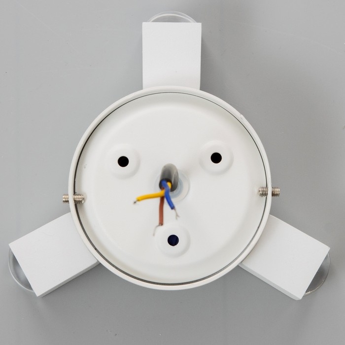 Светильник Светильник "Деко" 3хLED 3Вт 4000К IP66 белый 16х4,3х16 см