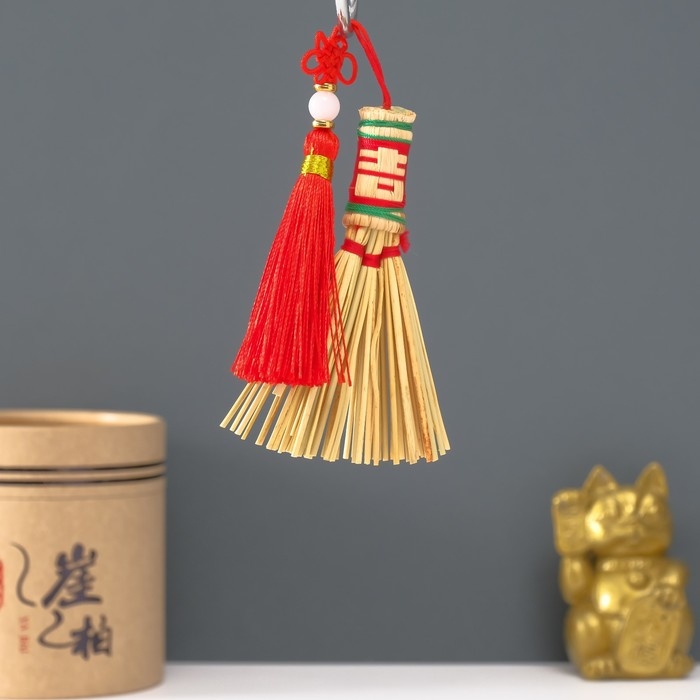 Подвеска Подвеска "Талисман. Веник с кисточкой. Иероглиф Счастье" 21,5 см