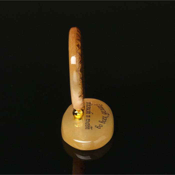 Изделие на подставке №1 Изделие на подставке №1"Мандала", селенит