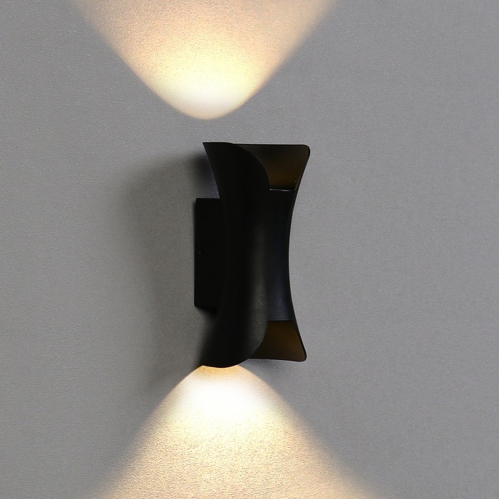 Светильник фасадный «Элегант», FSD-051, 10 Вт, 3000К, 1 луч, IP65, 220 В, пластик, черный Светильник фасадный «Элегант», FSD-051, 10 Вт, 3000К, 1 луч, IP65, 220 В, пластик, черный