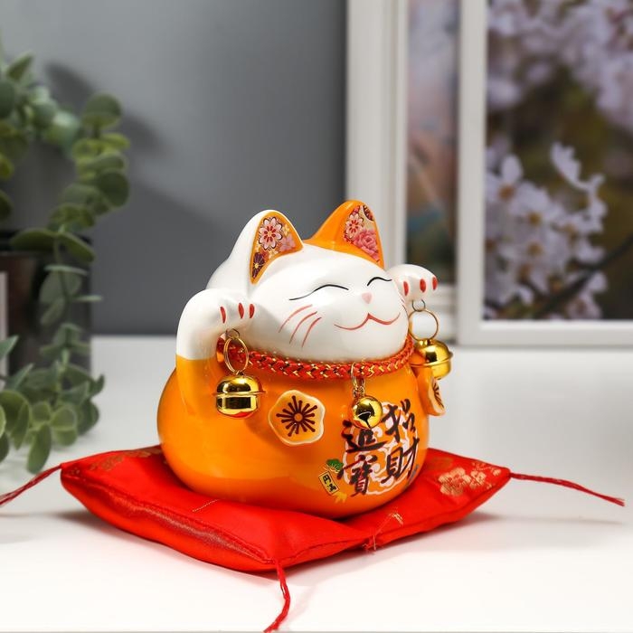 Сувенир керамика копилка "Оранжевый кот Манэки-нэко с колокольчиками" 11,5х11,5х9,5 см