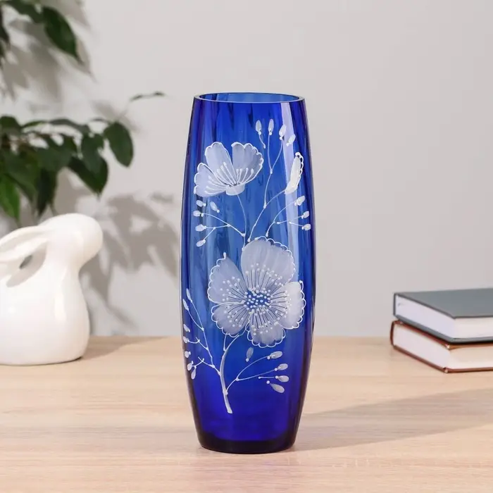 Ваза  Ваза "Бочка" риф. h=26см.d=8см из синего стекла (ручная роспись) рис. № 19 (Бел.)