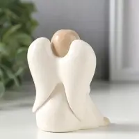 Сувенир керамика "Девочка-ангел в платье с бабочками, с голубем на руке" 7х5,4х7,8 см