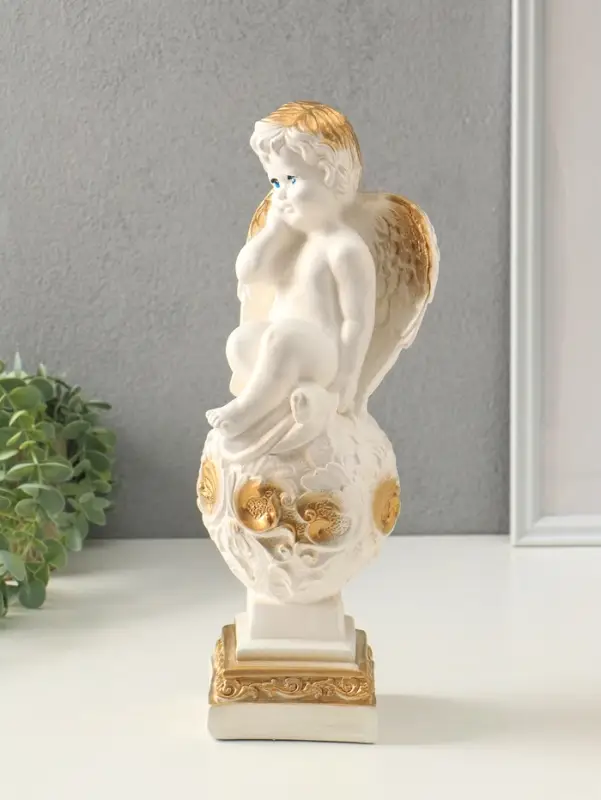 Фигура гипс &laquo;Ангел на шаре&raquo;, белый, 37&times;12&times;12 см