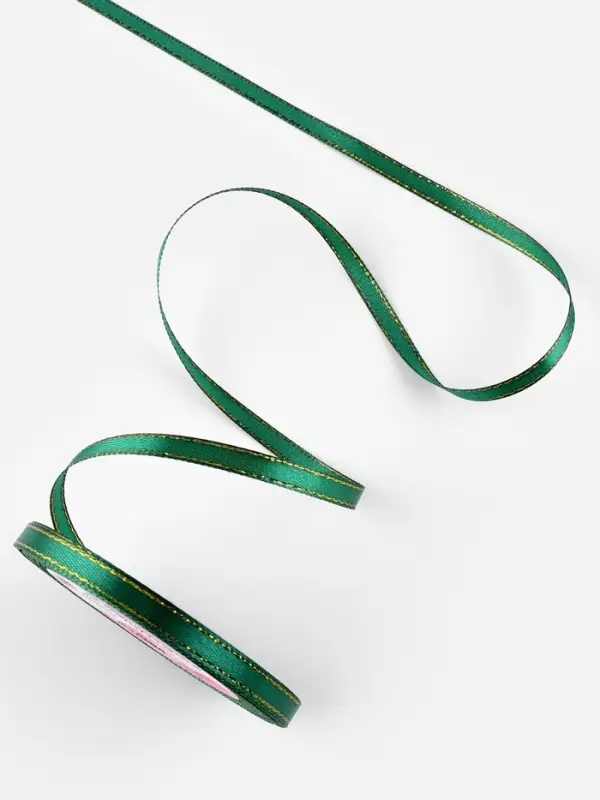 Лента атласная, с золотым люрексом, 6 мм, 23&plusmn;1 м, тёмно-зелёная №70