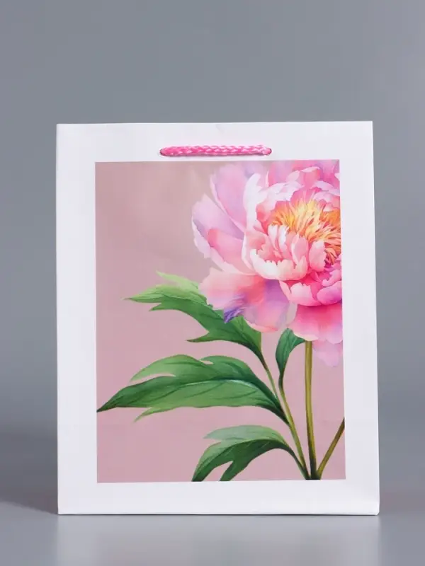 Пакет подарочный "Букет пионов" ламинированный 18 х 22,3 х 10 см