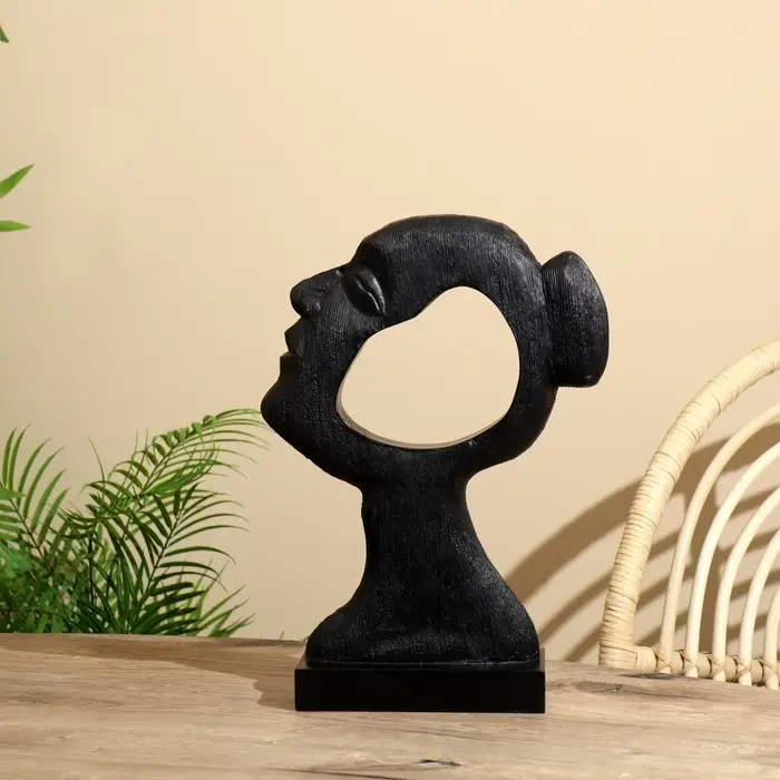 Сувенир &laquo;Мария&raquo;, 27&times;8.5&times;37.5 см, манговое дерево