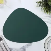 Салфетка сервировочная на стол Доляна &laquo;Тэм&raquo;, 44&times;35.5 см, зелёная