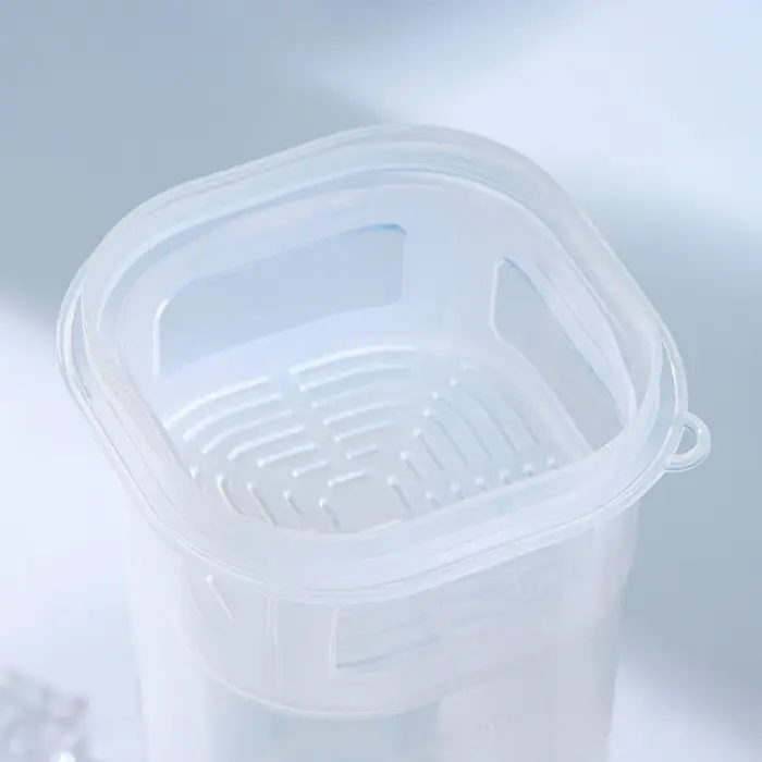 Контейнер для жидкости с инфьюзером, 500 мл, 8×17,5 см Контейнер для жидкости с инфьюзером, 500 мл, 8×17,5 см