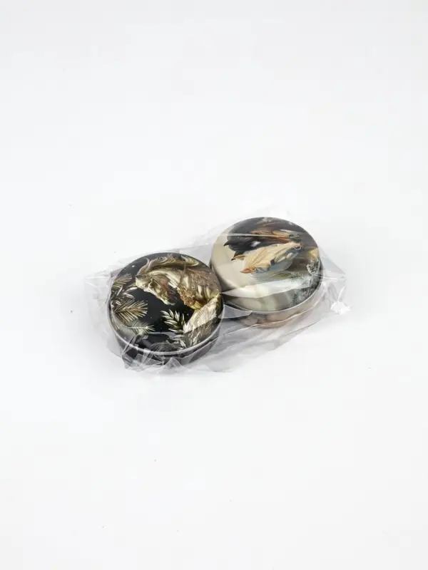 Набор свечей 2 шт. в железной банке «Лошади», аромат мандарин и еловые ветки, диам 4,8 см Набор свечей 2 шт. в железной банке «Лошади», аромат мандарин и еловые ветки, диам 4,8 см