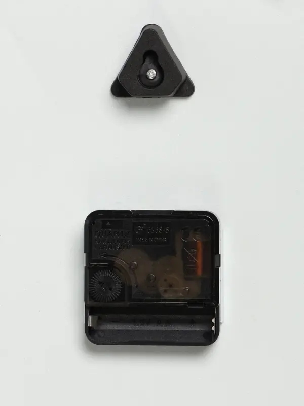 Часы настенные интерьерные &laquo;Терапо&raquo;, плавный ход, d=27.5 см, АА, белые