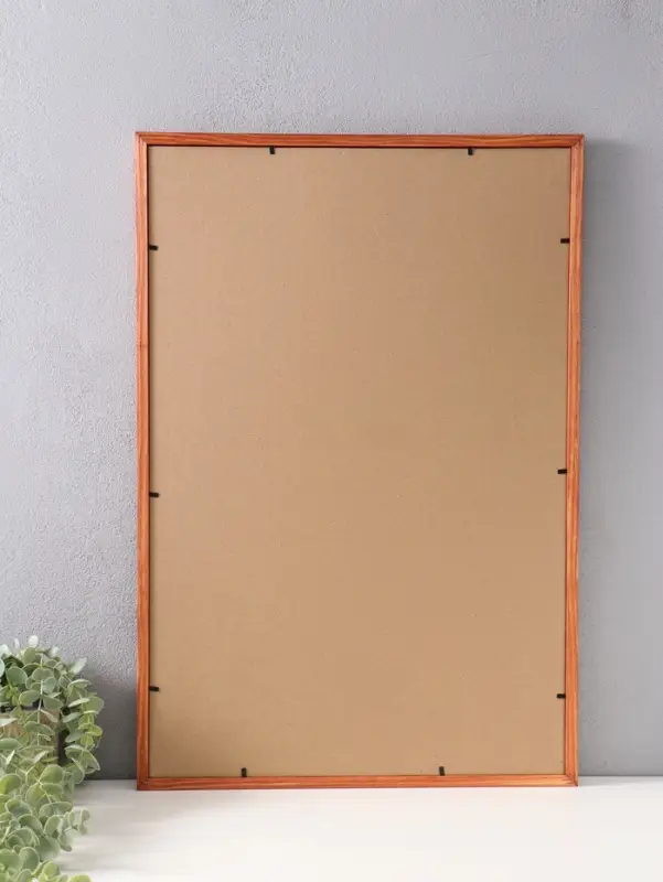 Фоторамка дерево 40х60 см, орех №1 (пластиковый экран)