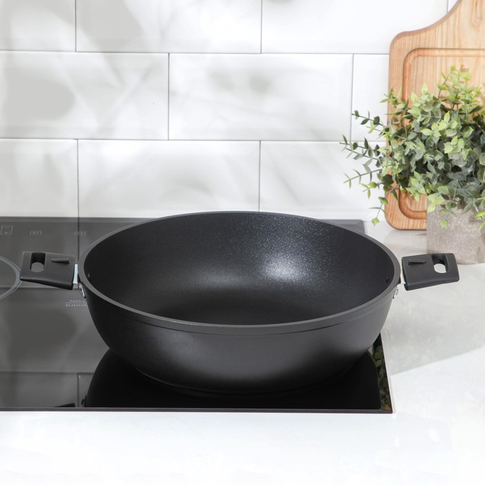 Сковорода «Традиция», d=30 см, h=8,5 см, съёмные ручки, антипригарное покрытие, цвет чёрный Сковорода «Традиция», d=30 см, h=8,5 см, съёмные ручки, антипригарное покрытие, цвет чёрный