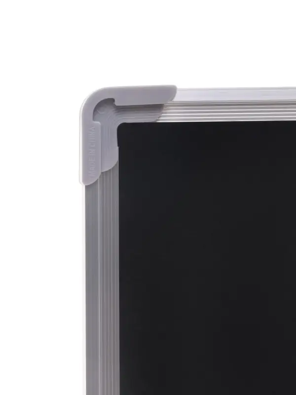 Доска магнитно-маркерная Calligrata, 90&times;120 см, черная, с полочкой, в алюминиевой рамке