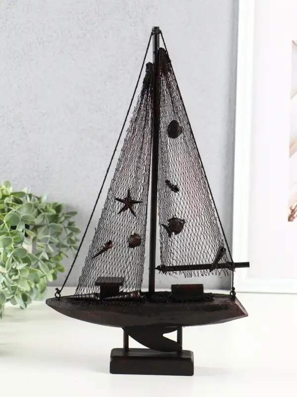 Сувенирная модель корабля &laquo;Парусник рыбацкий&raquo; на подставке, красно-коричневый, 21.5&times;6.5&times;37.5 см