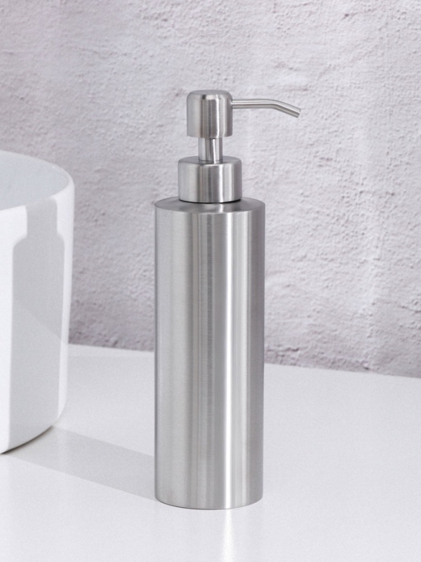 Дозатор для мыла Stölz, нержавеющая сталь, 350 мл Дозатор для мыла Stölz, нержавеющая сталь, 350 мл