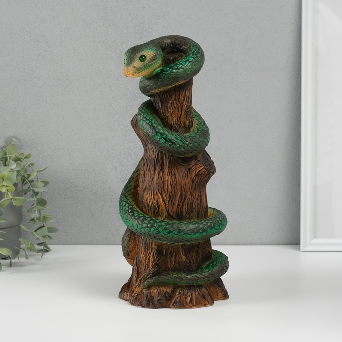 Новогодняя копилка  Новогодняя копилка "Змея на пеньке"  33 х 14 х 15 см, зеленый