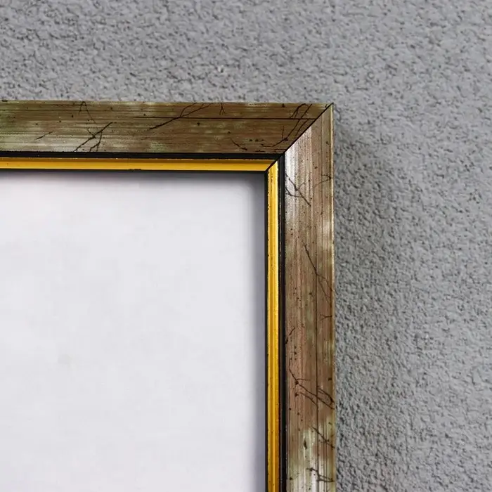 Фоторамка пластик 21х30 см 1557 бронза Фоторамка пластик 21х30 см 1557 бронза