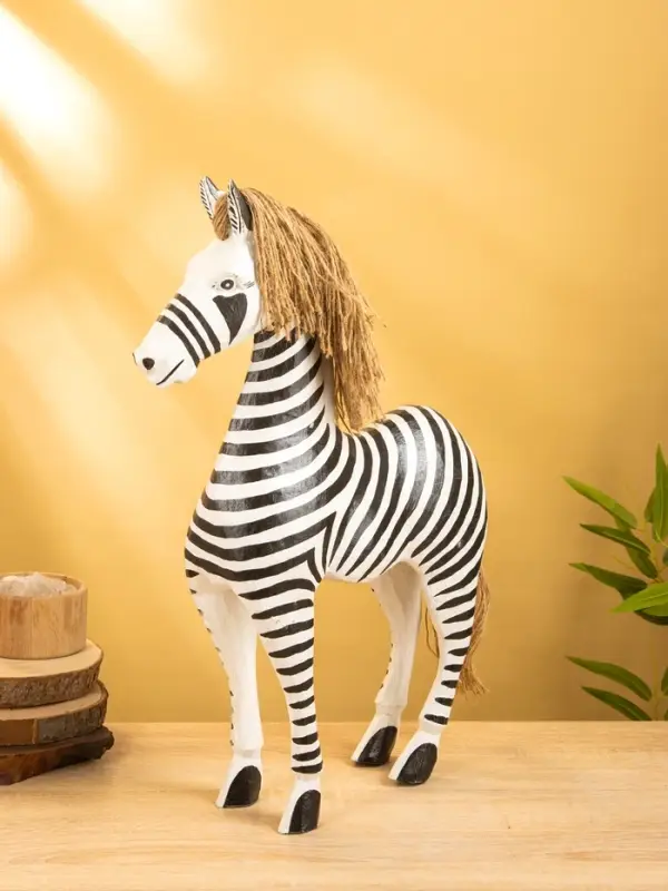 Сувенир  Сувенир "Зебра" дерево 33х11х53 см, цв. чёрно-белый