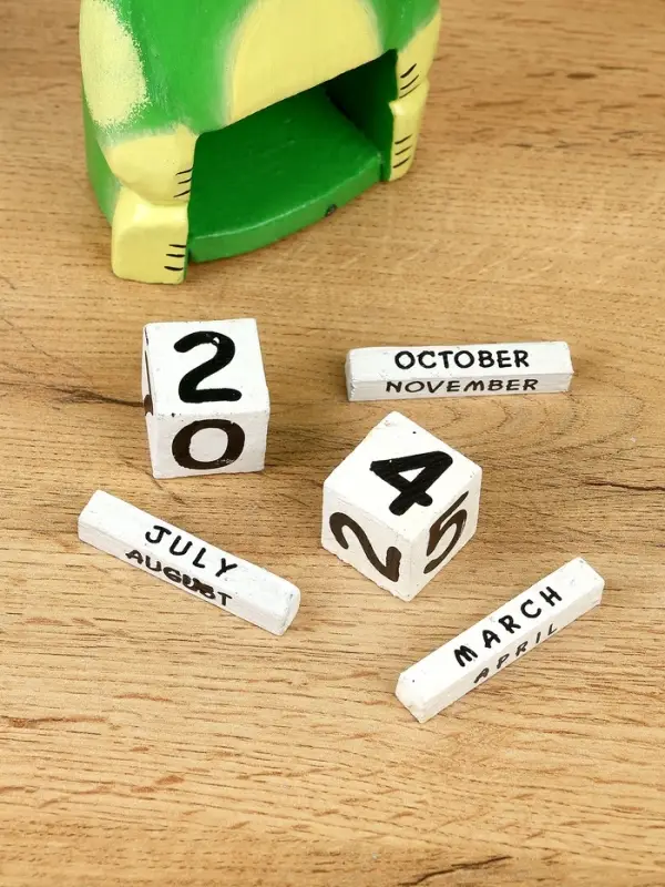 Календарь настольный «Лягушка», 10×6×21 см, дерево, светло-зелёный Календарь настольный «Лягушка», 10×6×21 см, дерево, светло-зелёный