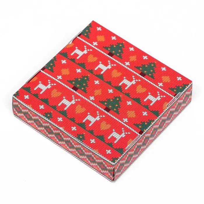 Подарочная коробка сборная с окном «Новогодний орнамент», 11.5×11.5×3 см