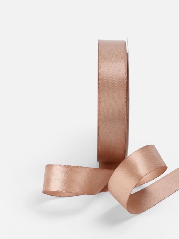 Лента атласная двухсторонняя №812 20мм*25±1м телесный TR