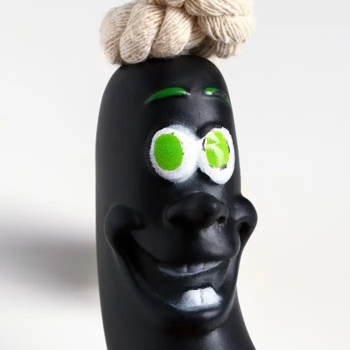 Игрушка для собак &laquo;Обугленная сосиска на верёвке&raquo;, 14 см, чёрная