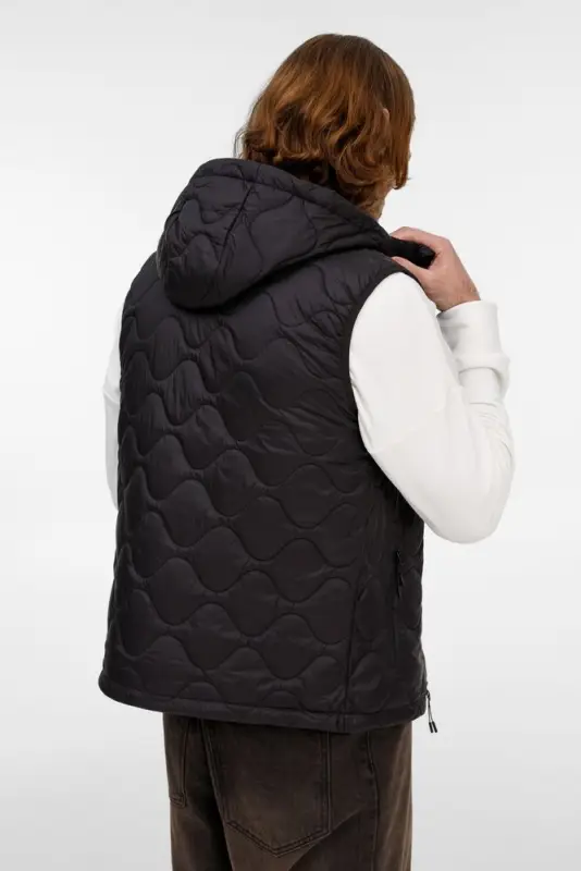 Жилет унисекс Tarnaby, черный, размер 3XL